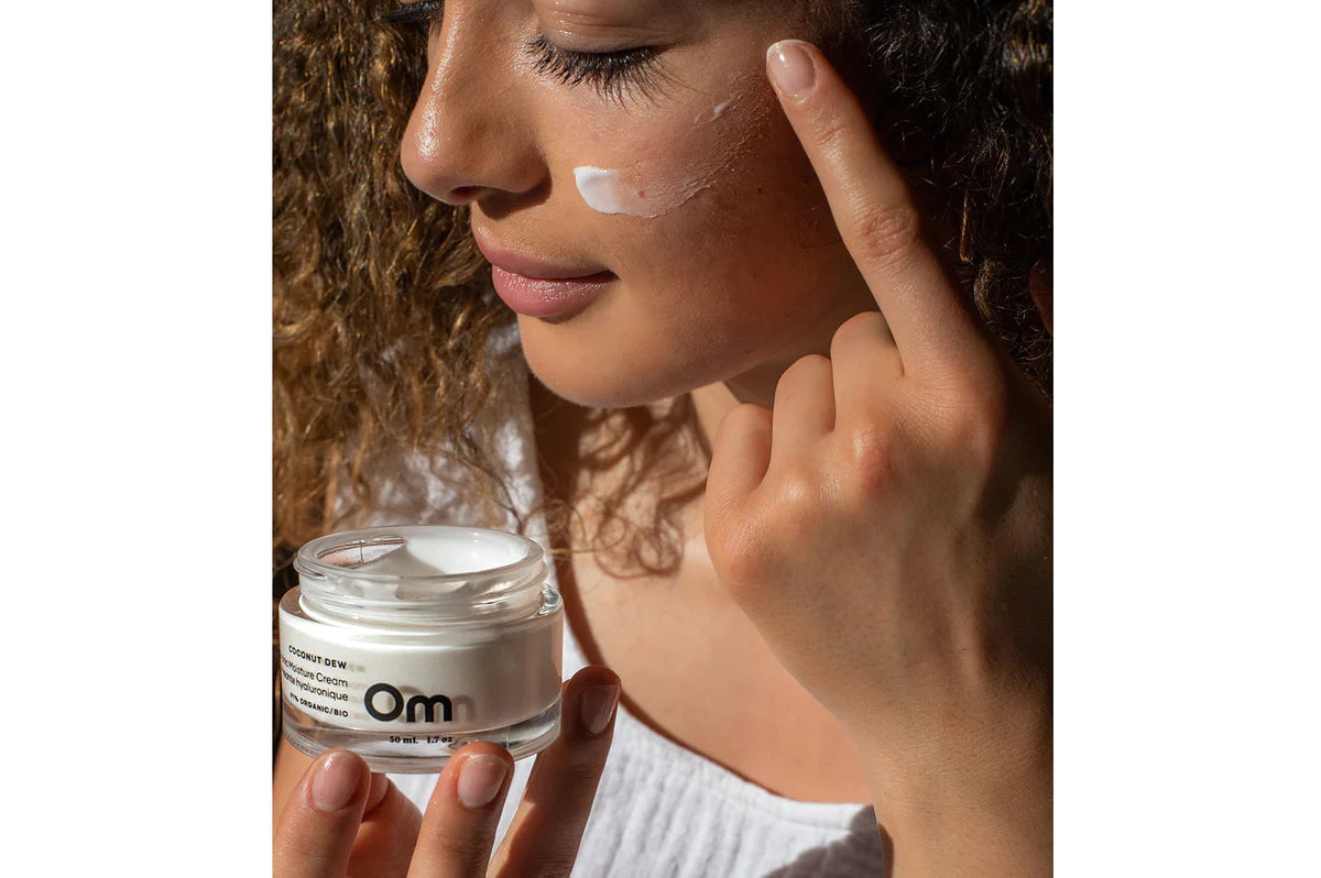 OM Coconut Dew Hyaluronic Cream