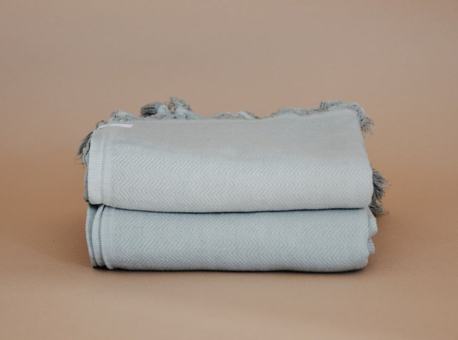 100% Turkish cotton, super soft oversized Turkish towel in haven.