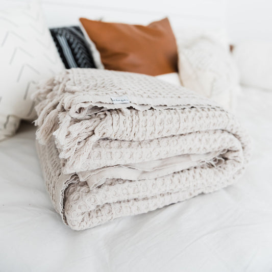 House of Jude Waffle Blanket - Oat Milk