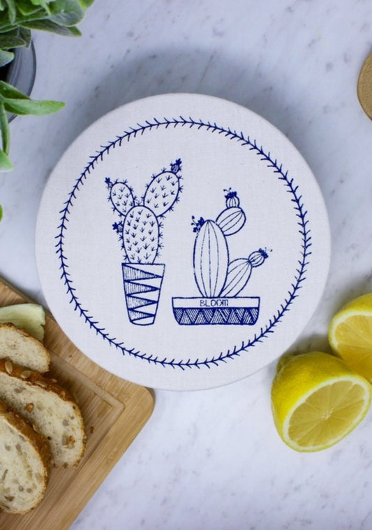 Organic cotton reusable bowl cover. Cactus print.